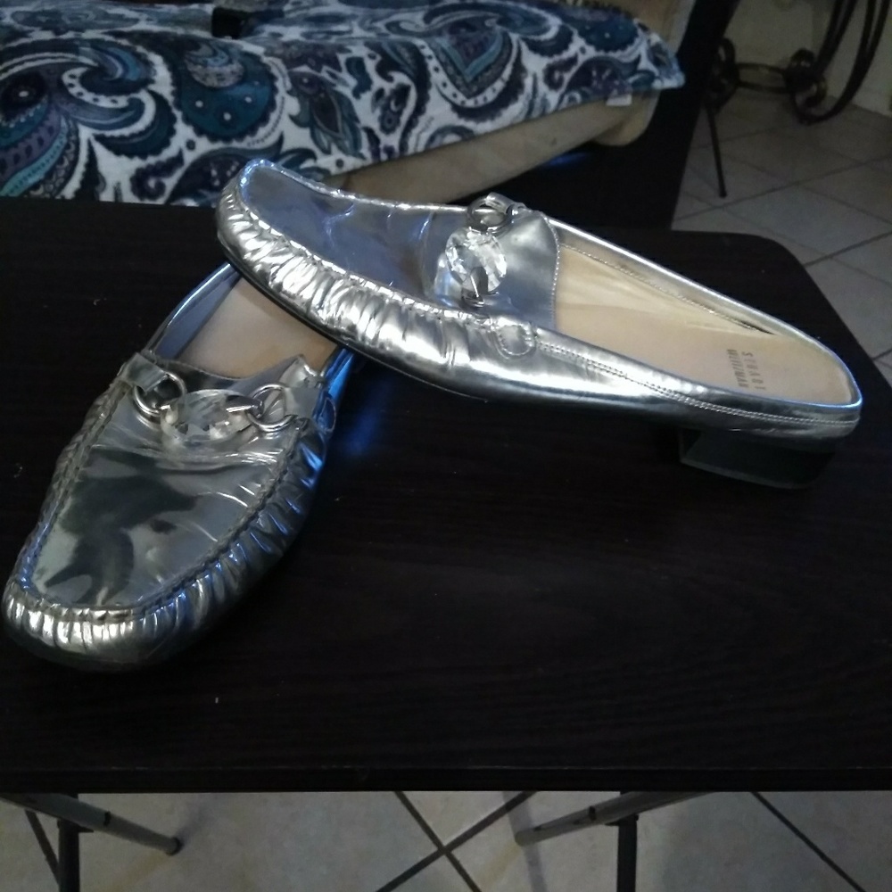 Stuart Weitzman flat mules - Picture 4 of 4